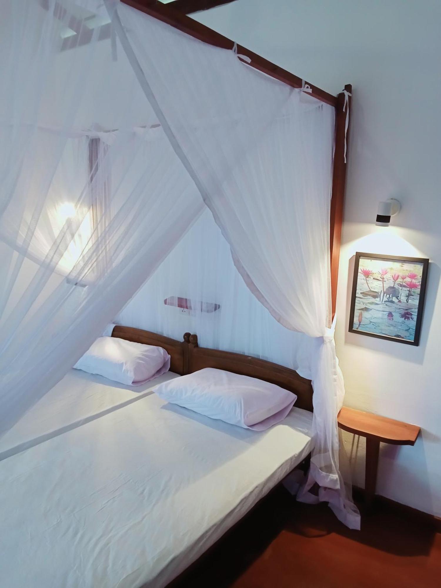 Sihara Rooms & Hostel Matara Exteriör bild