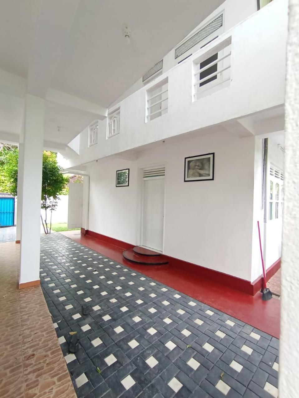 Sihara Rooms & Hostel Matara Exteriör bild