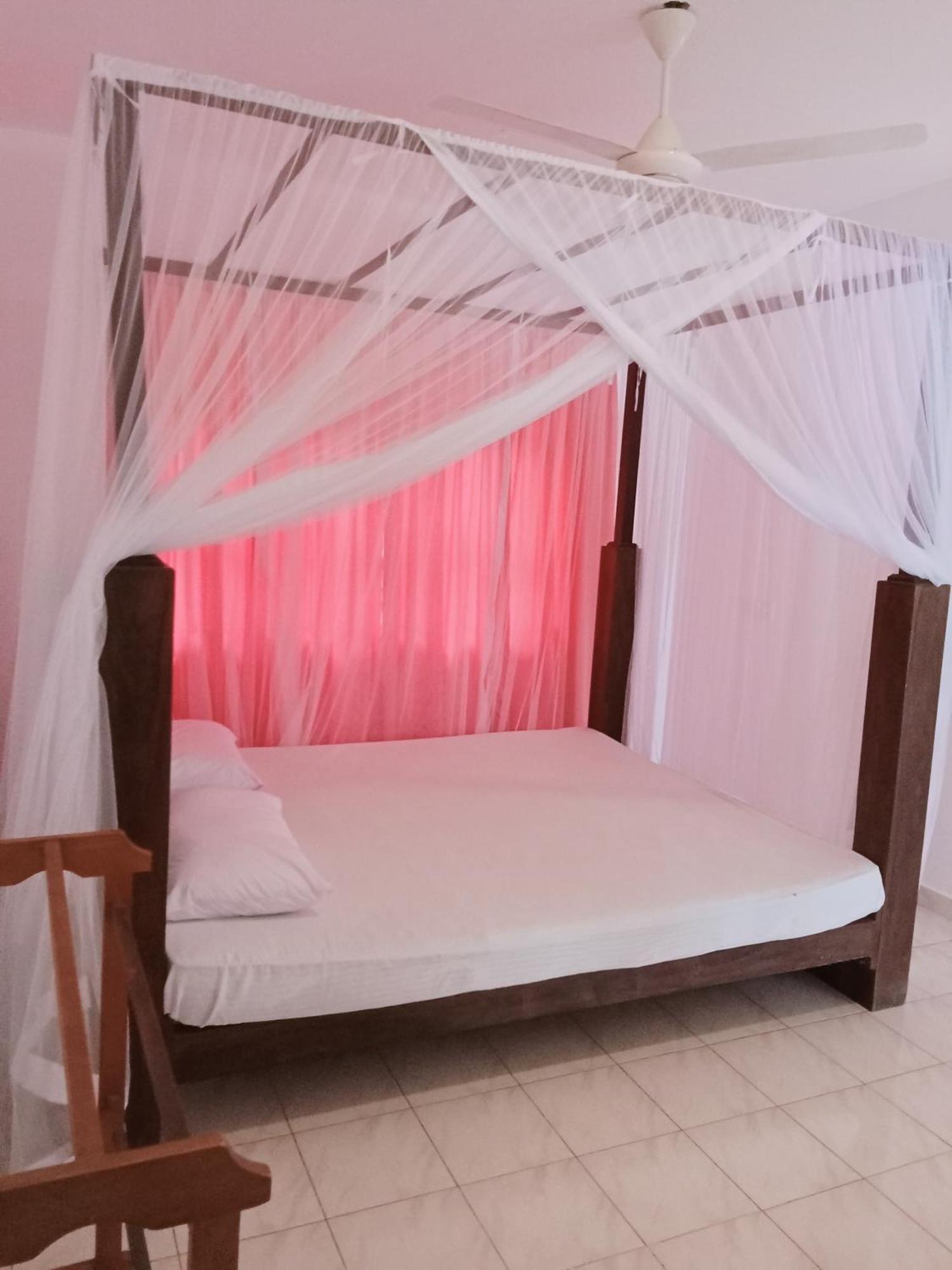 Sihara Rooms & Hostel Matara Exteriör bild